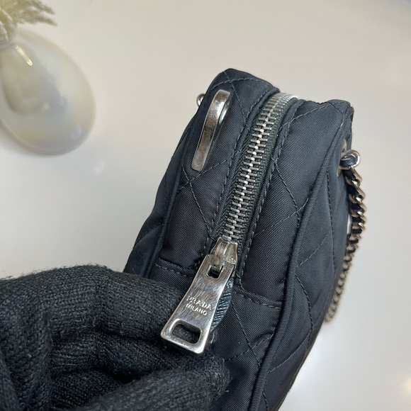 ❌SOLD❌🎀 Prada Camera Bag Quilted Tessuto Small - Picture 9 of 16